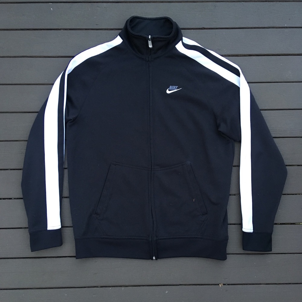 VINTAGE 90’s NIKE SWOOSH TRACK JACKET